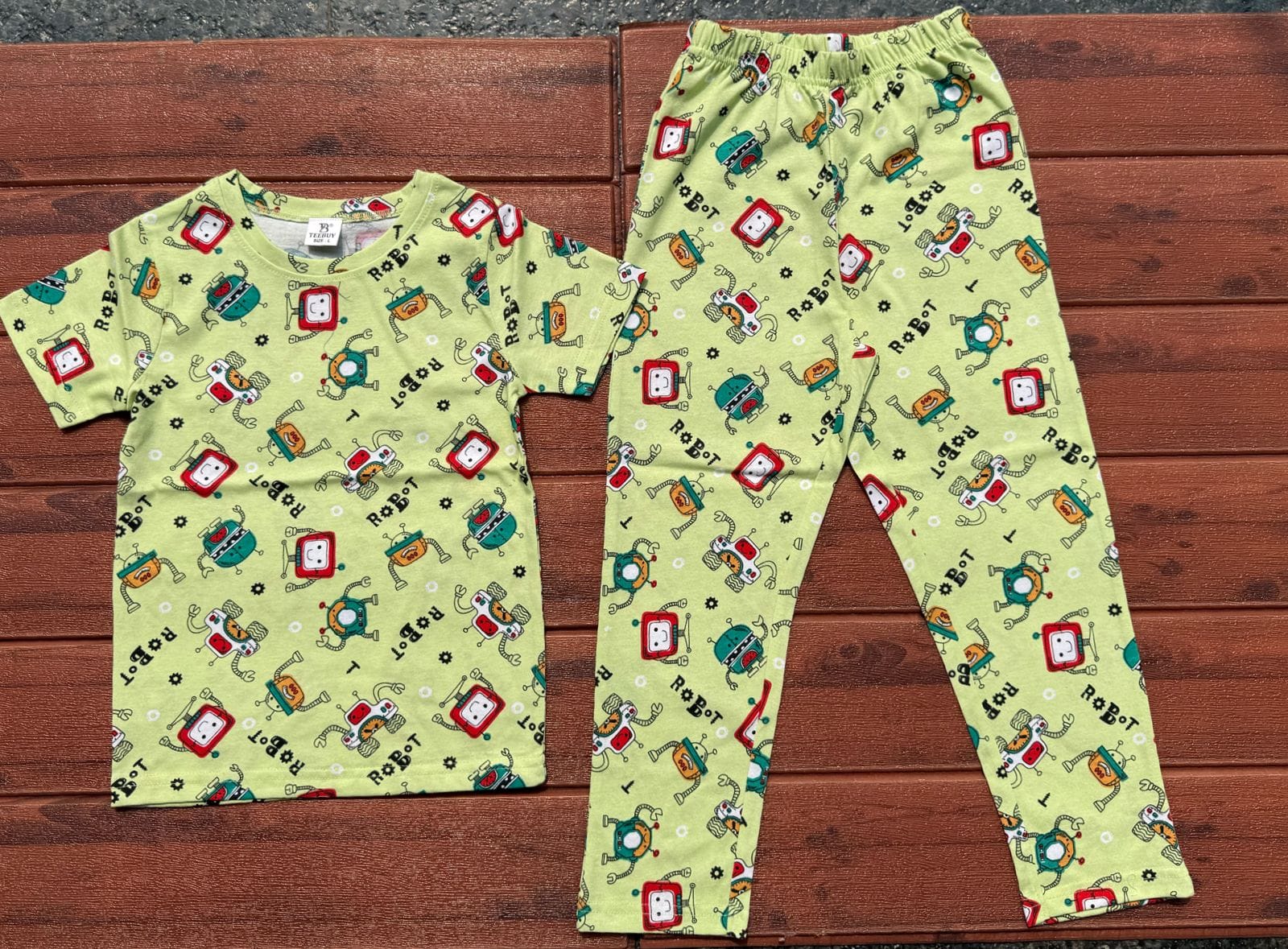 Teebuyindia kids wear Kids Unisex T-Shirt Pant Set Green ROBOT Kids Unisex T-Shirt Pant Set Green ROBOT