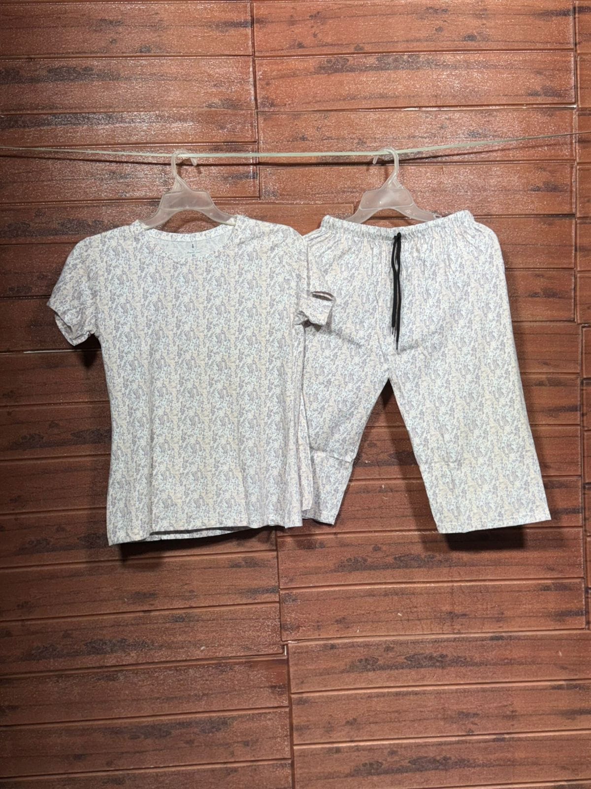 Teebuyclothing ELITE WOMENS 3/4TH PYJAMA SET FLORAL ELITE WOMENS 3/4TH PYJAMA SET FLORAL