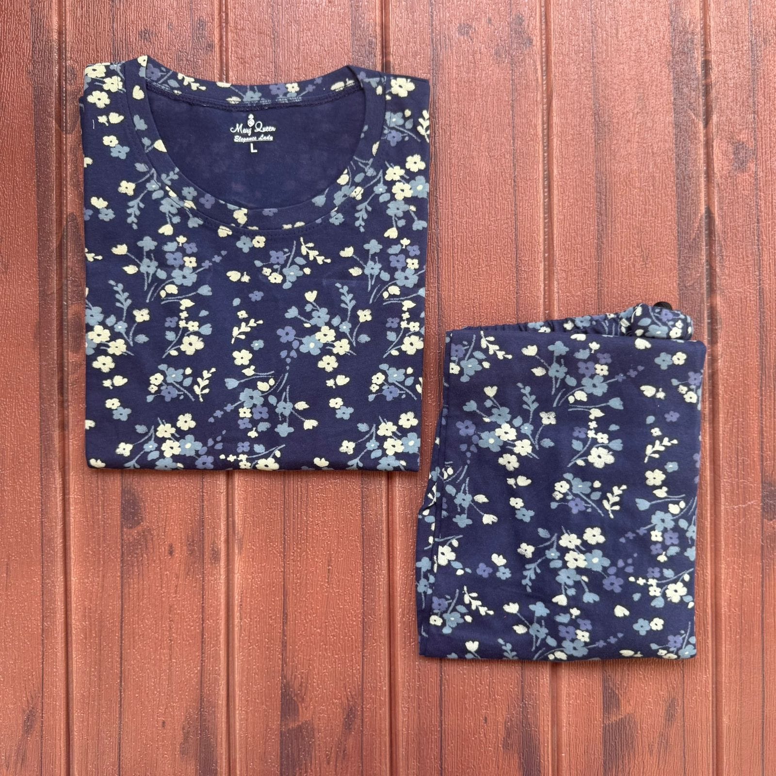 ELITE WOMENS TSHIRT + PANT PYJAMA SET - TeebuyclothingELITE WOMENS TSHIRT + PANT PYJAMA SET for women & kids - Teebuyclothing